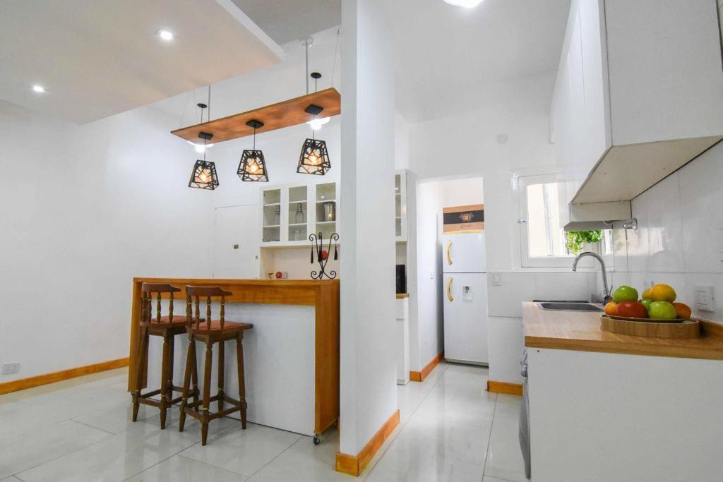 Dpto. En Recoleta: Calido, Proximo Y Confortable Buenos Aires Extérieur photo