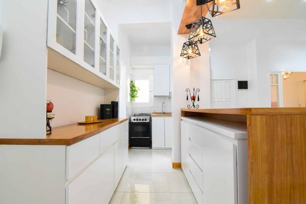 Dpto. En Recoleta: Calido, Proximo Y Confortable Buenos Aires Extérieur photo